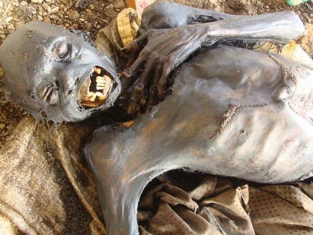 mummified body2